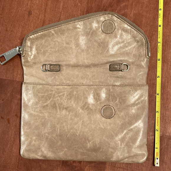 Grey HOBO Clutch - Picture 3 of 6